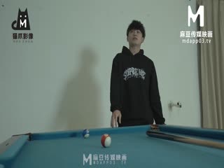 麻豆AV 貓爪影像 MMZ052 女記者實況騷播 顧桃桃